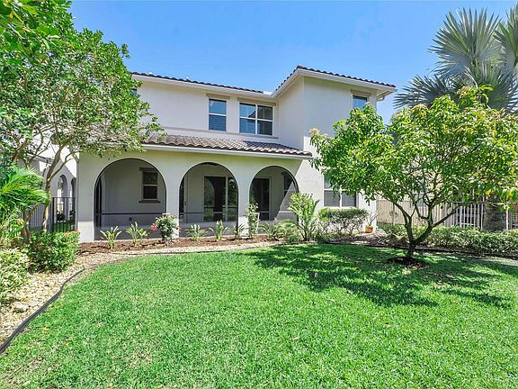 5th image of 12068 NW 83rd Place