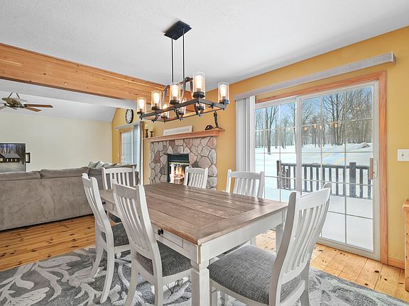 4th image of 116 Questview Dr