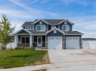 2160 N 2000 W, Farr West, UT 84404