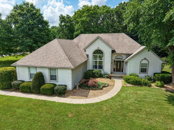 20 High Meadow Drive, Marshfield, MO 65706