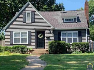 1201 SW Warren Ave, Topeka, KS 66604