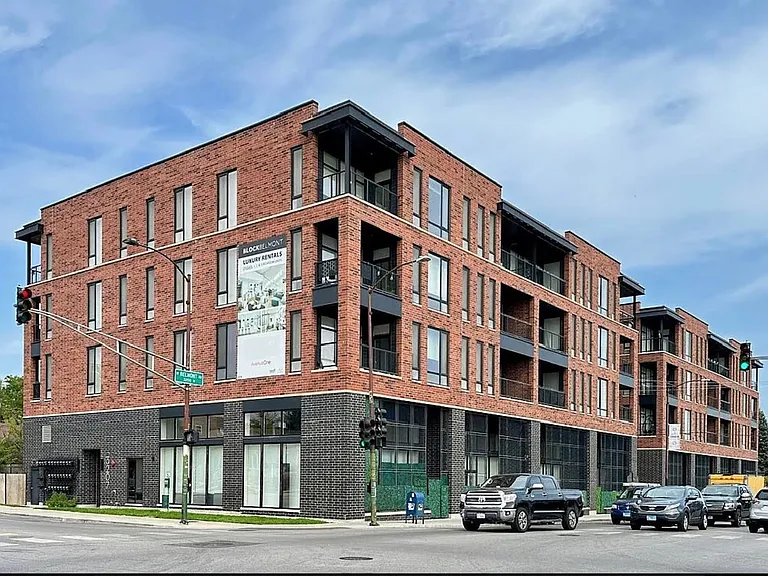 3207-306 N Narragansett Ave — Photo 20
