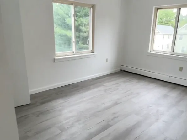 310 Newman Ave #2, Bronx, NY 10473