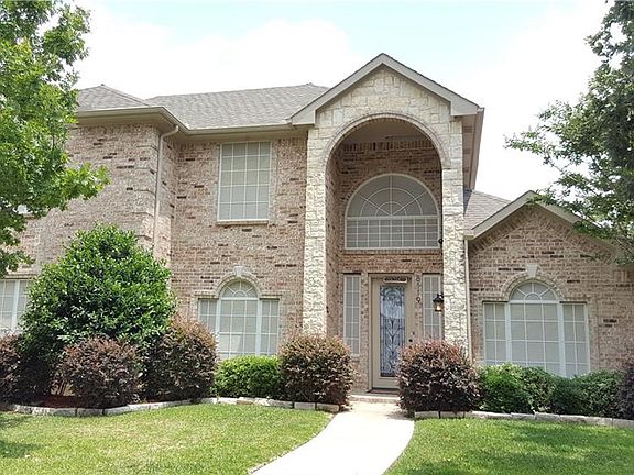 2nd image of 8119 Oak Hollow Dr