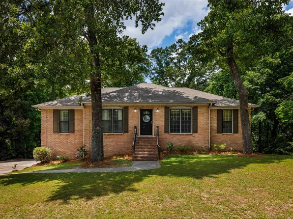 1209 Sequoia Trl, Alabaster, AL 35007