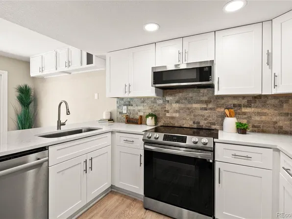 206 S Holman Way, Golden, CO 80401