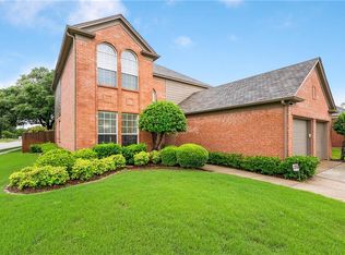 310 Foreman Dr, Euless, TX 76039