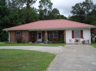 1102 Jackson Landing Rd, Picayune, MS 39466