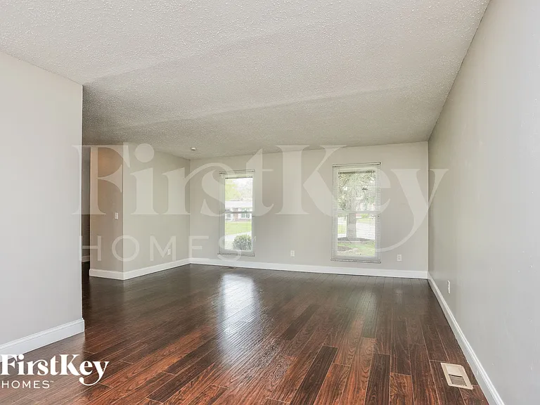 6 Van Crest Ln — Photo 7