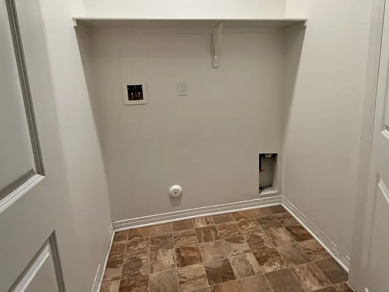 15119 Horizon St #2 — Photo 11