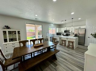 11057 Village Ridge Ln, Las Vegas, NV 89135