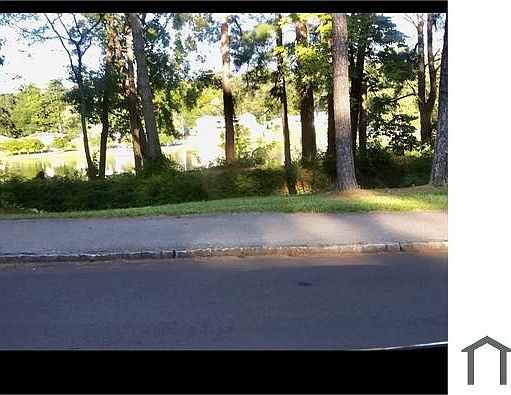 2nd image of 1989 W Lakeside Dr