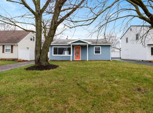 716 Juniper Rd, Valparaiso, IN 46385