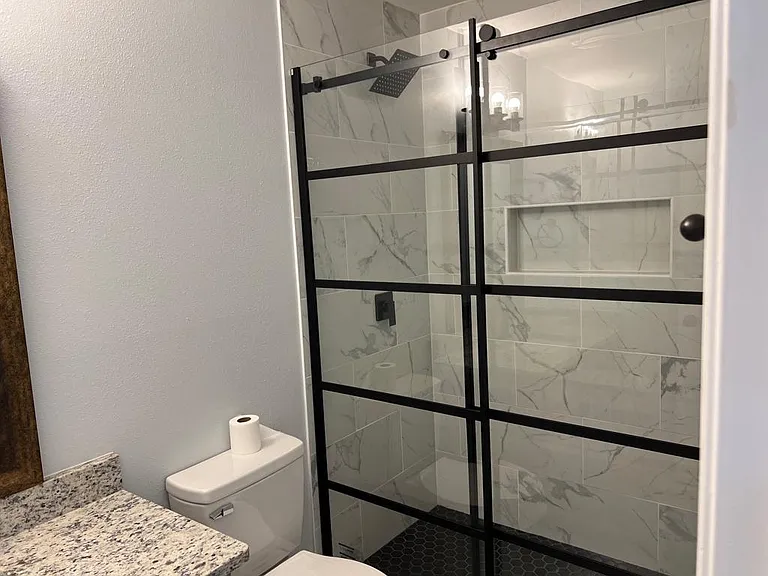 3233 Autumn Ridge Dr W — Photo 16