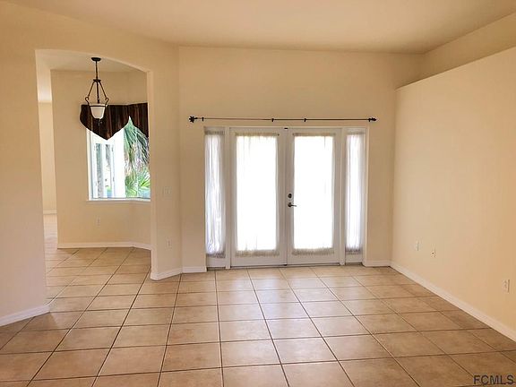 2nd image of 59 Coral Reef Ct N