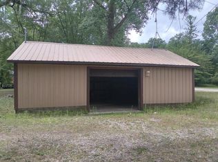 16193 Pretty Lake Dr, Mecosta, MI