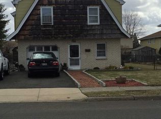 50 Mount Pleasant Ave, Wallington, NJ 07057