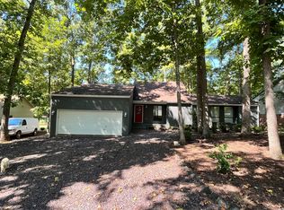 104 Cumberland Cir, Locust Grove, VA 22508