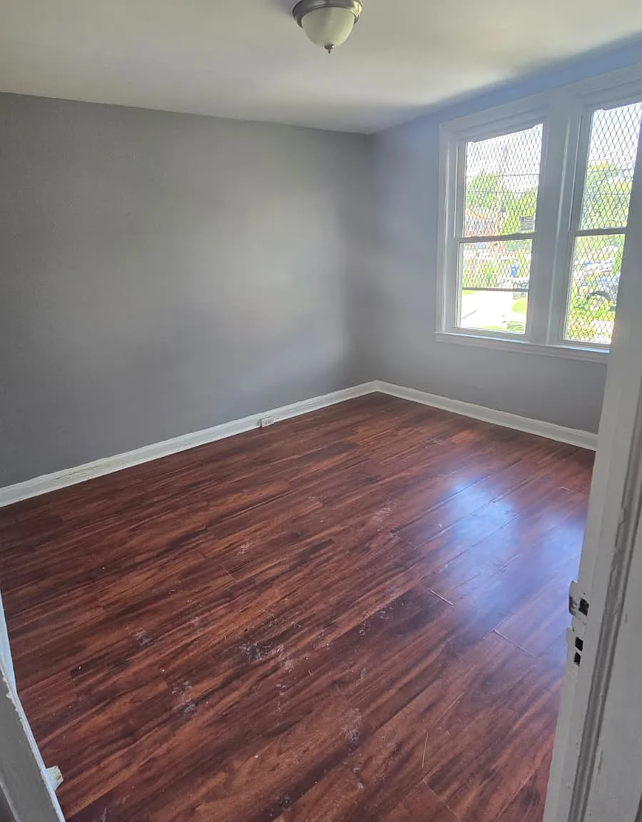 2 bed, 750 sqft, $1,150 — Photo 1