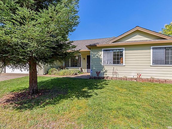2nd image of 9379 Rolling Glen Ct