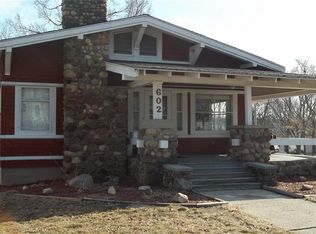 602 Main St, Center Point, IA 52213