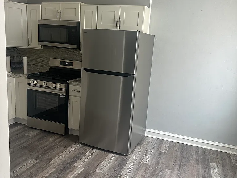1310 E Duval St #2 — Photo 4