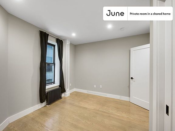 3rd image of 301 Saint Nicholas Ave #21-B