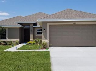 7631 Sloewood Dr, Leesburg, FL 34748