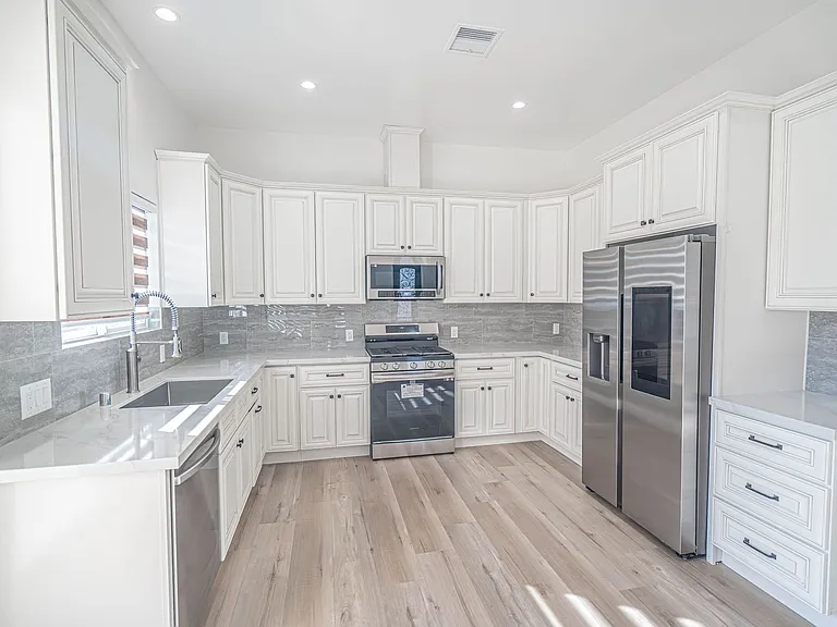 26976 1/2 Sand Canyon Rd — Photo 6