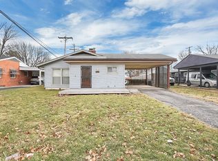 236 Old Village Rd, Columbus, OH 43228