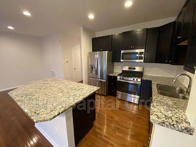 4271 Arthur Ct — Photo 2