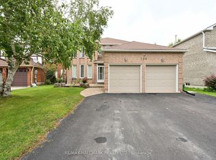 269 Billings Cres, Newmarket, ON L3Y7Z2