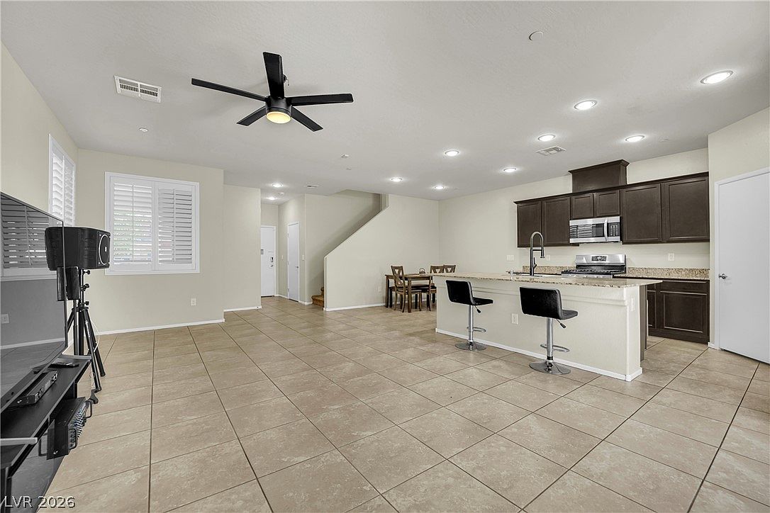 4132 Juanita May Ave — photo 4