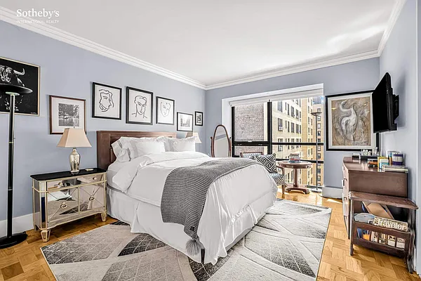 Sold by Sotheby's International Realty | media 5