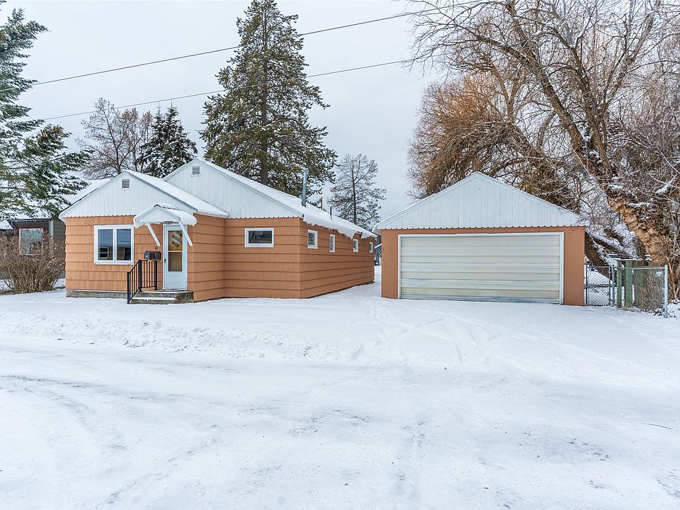 1st image of 20 Fir Ave
