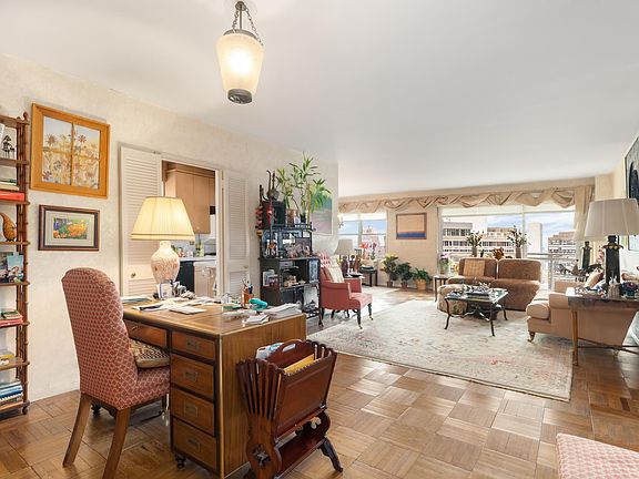 4th image of 400 E 56th St APT 37P
