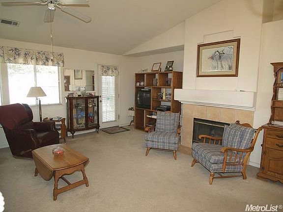 4th image of 1378 Wagon Wheel Ct