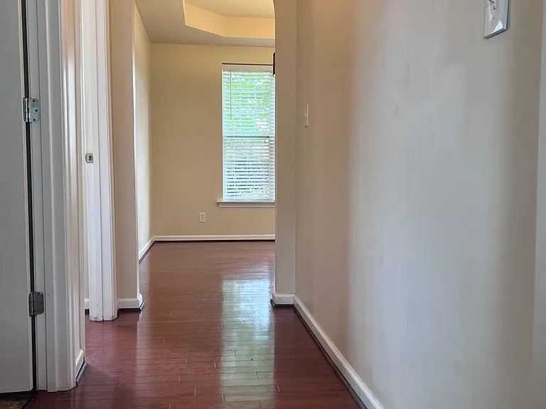 13 Hampshire Glen Pkwy — Photo 13