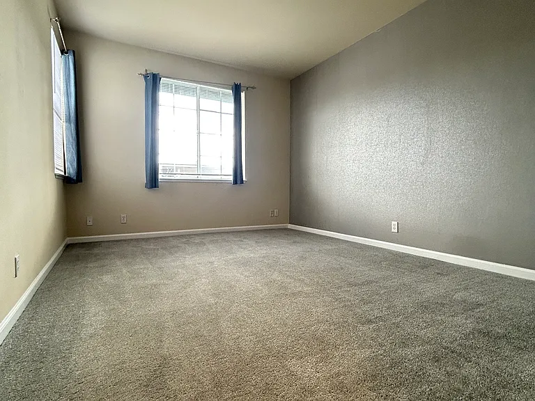 607 Arcadia Ter #203 — Photo 47