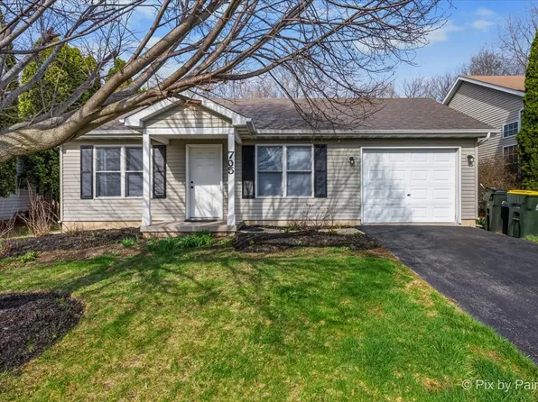 705 Hawthorne Ln, Dekalb, IL 60135