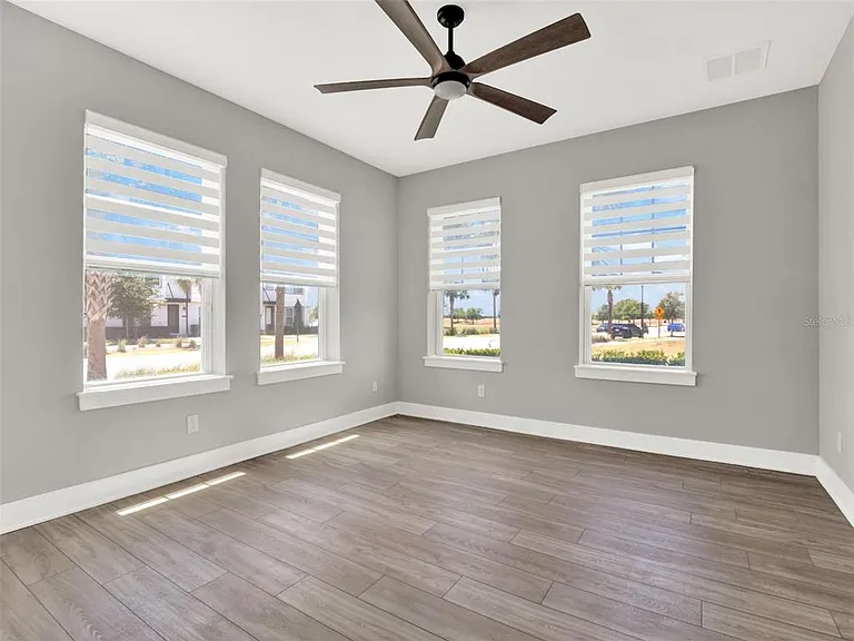13782 Grignard Aly — Photo 11