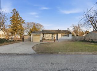 103 Timberline Drive, Brentwood, NY