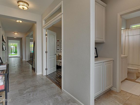 3rd image of 410 Panzareta Ct