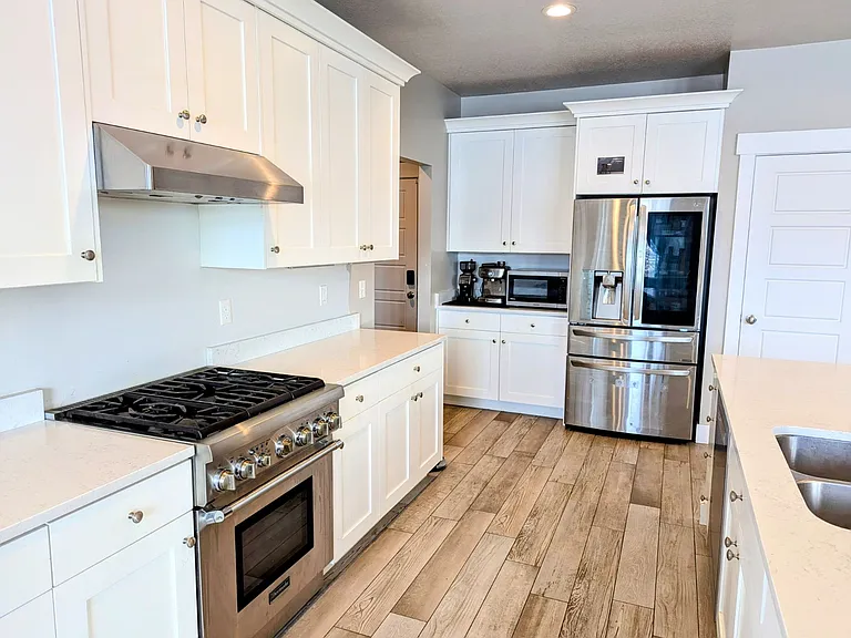 380 E Keetly Station Cir — Photo 14