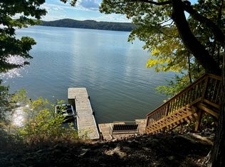 8 F Sanborn Rd, Sabattus, ME 04280