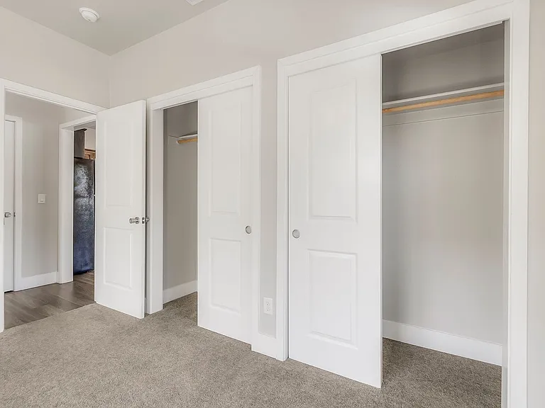 Located In South Chico! Uptown Place Apartments — Photo 10
