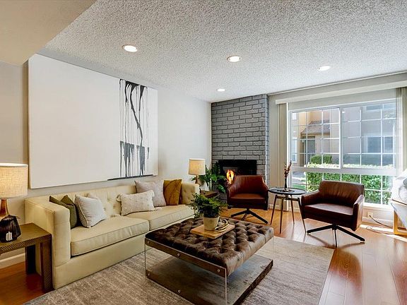 3rd image of 6118 Elmbridge Dr