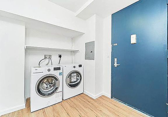 3rd image of 167 Eldridge St #5A