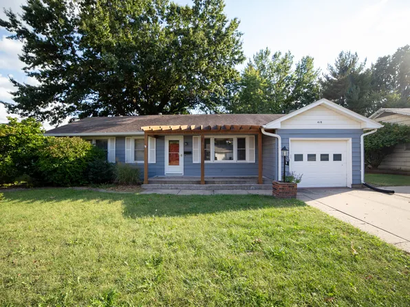 418 South Dr, Marshall, MO 65340