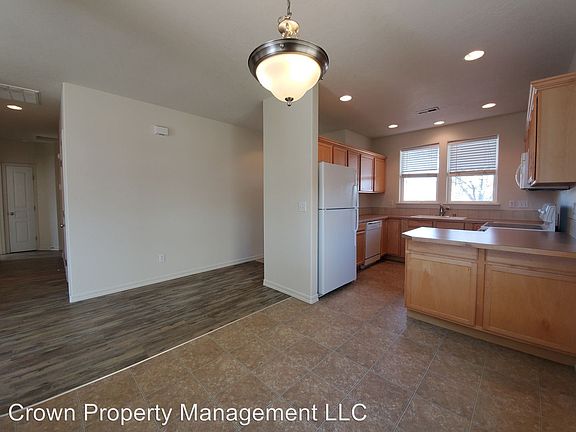 5th image of 6210 Enzian Falls Dr